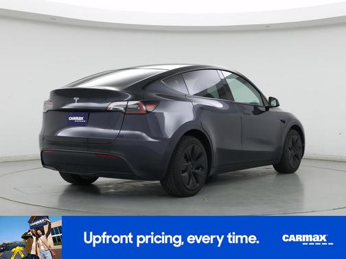 Black 2024 Tesla Model Y Long Range