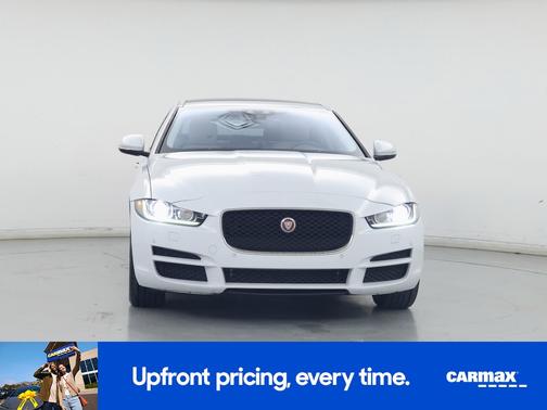 2017 Jaguar XE Premium