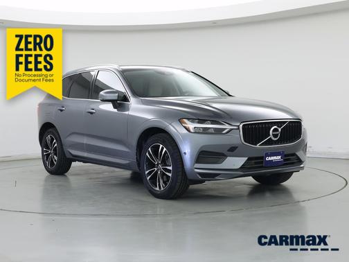 Gray 2019 Volvo XC60 T5 Momentum