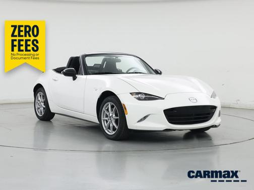 White 2016 Mazda MX-5 Miata Sport