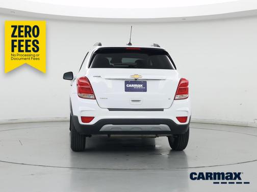 White 2018 Chevrolet Trax LT