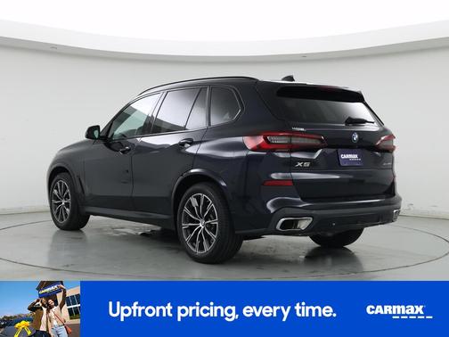 Blue 2023 BMW X5 xDrive40i