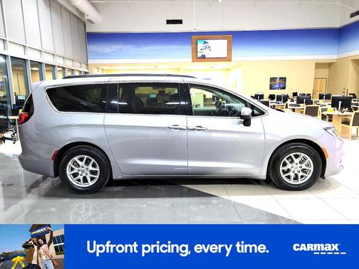 2021 Chrysler Voyager LXI