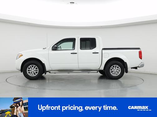 White 2017 Nissan Frontier SV