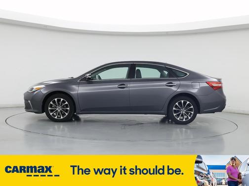 2018 Toyota Avalon XLE