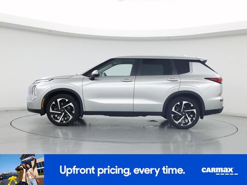 2022 Mitsubishi Outlander ES
