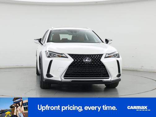 White 2019 Lexus UX 250h
