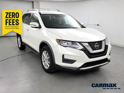 White 2020 Nissan Rogue SV