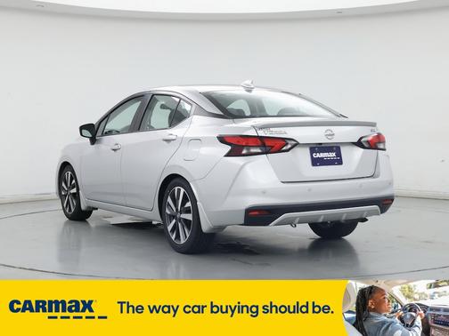 2020 Nissan Versa SR