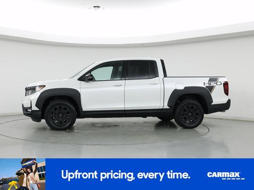 White 2022 Honda Ridgeline Black Edition