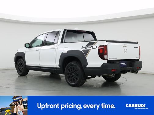 White 2022 Honda Ridgeline Black Edition