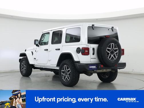 White 2025 Jeep Wrangler Sahara