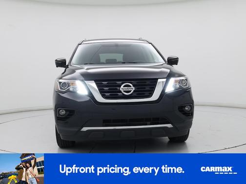 2017 Nissan Pathfinder SL