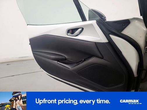 2017 Mazda MX-5 Miata Club