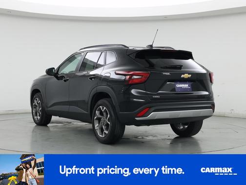 Black 2025 Chevrolet Trax LT