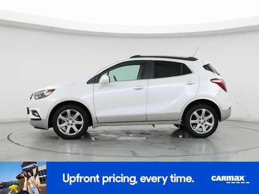 White 2019 Buick Encore Essence