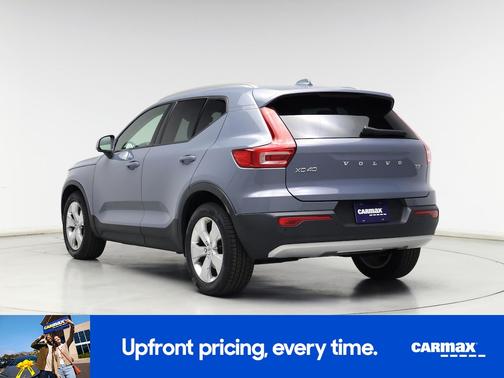 2020 Volvo XC40 T5 Momentum