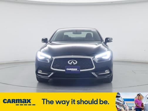 2017 INFINITI Q60 Premium