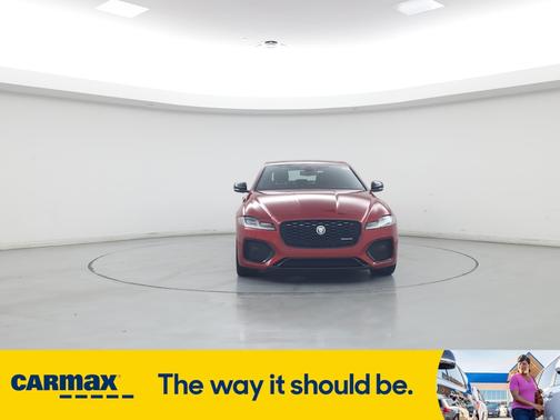2024 Jaguar XF R-Dynamic SE