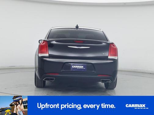 2018 Chrysler 300 Touring