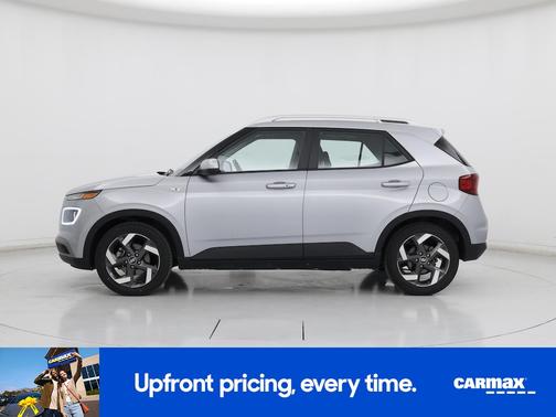 Silver 2021 Hyundai VENUE SEL