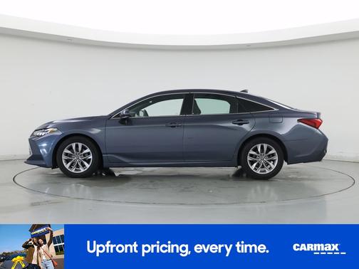 Gray 2019 Toyota Avalon XLE