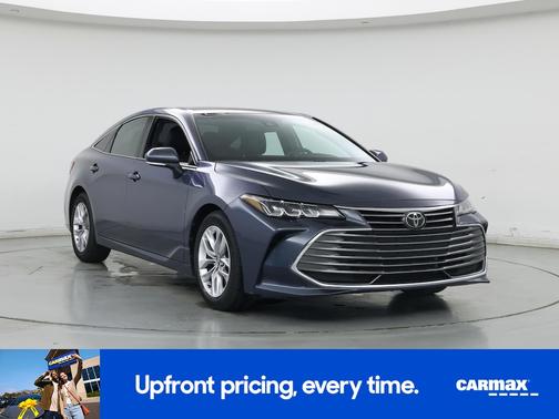 Gray 2019 Toyota Avalon XLE