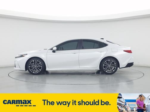 2025 Toyota Camry XLE