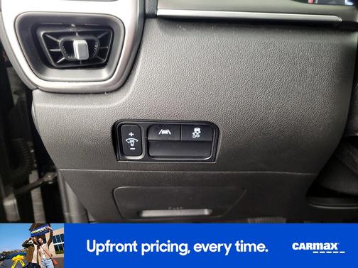 Black 2023 Kia Sorento LX