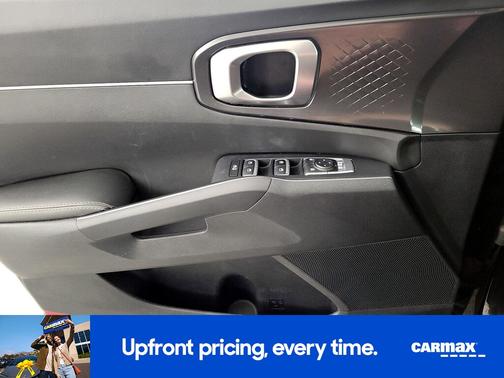 Black 2023 Kia Sorento LX