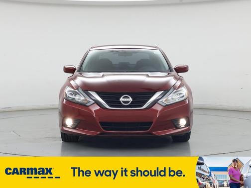 2016 Nissan Altima SR