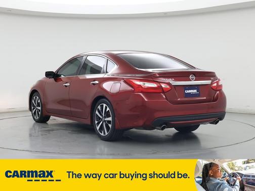2016 Nissan Altima SR