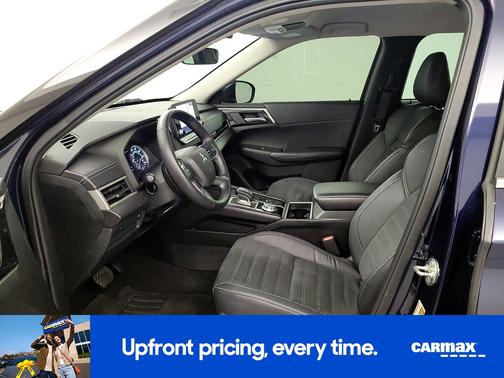 Blue 2022 Mitsubishi Outlander Black Edition