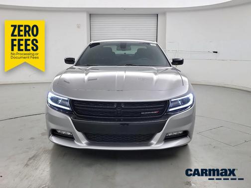Silver 2017 Dodge Charger SXT