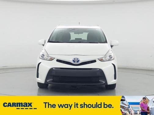 2017 Toyota Prius v Two