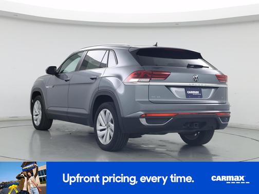 2022 Volkswagen Atlas Cross Sport SE w/Tech