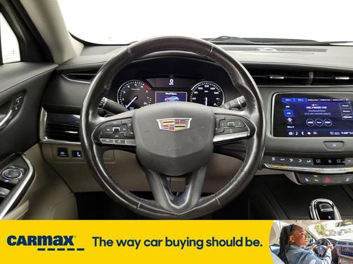 2020 Cadillac XT4 Luxury