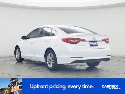 White 2015 Hyundai SONATA SE