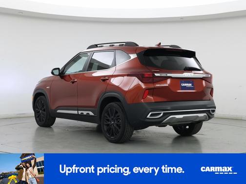 Orange 2023 Kia Seltos Nightfall