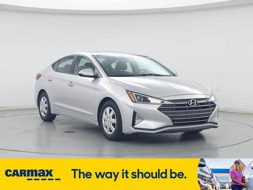 2020 Hyundai ELANTRA SE