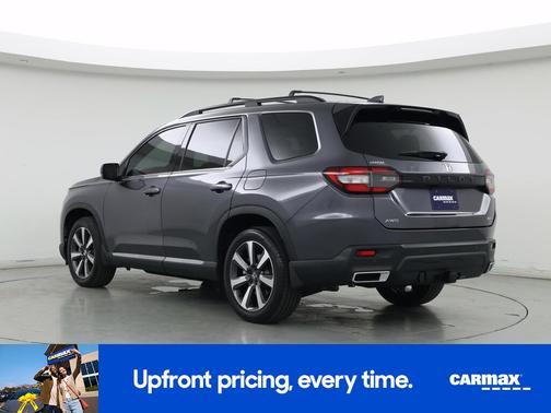 Gray 2023 Honda Pilot Touring