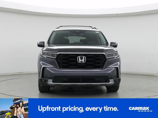 Gray 2023 Honda Pilot Touring