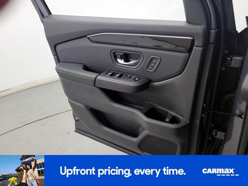 Gray 2023 Honda Pilot Touring