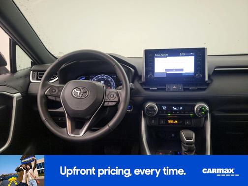 2019 Toyota RAV4 Hybrid XLE