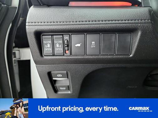 White 2025 Honda Odyssey Sport-L