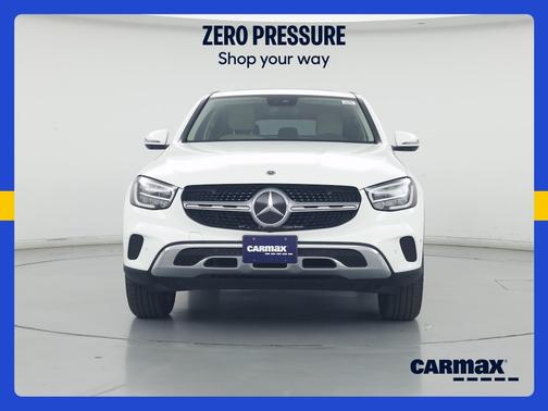 White 2021 Mercedes-Benz GLC 300