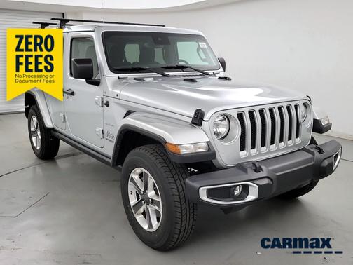 Silver 2022 Jeep Wrangler Unlimited Sahara