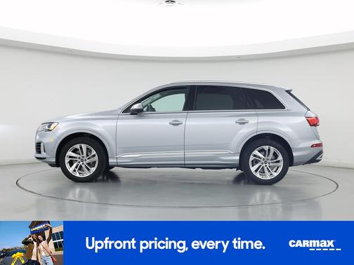 2023 Audi Q7 Premium Plus
