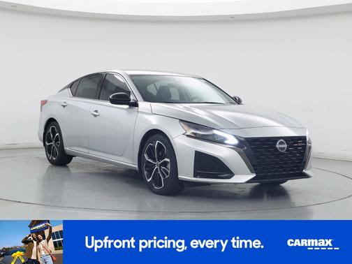 2023 Nissan Altima SR