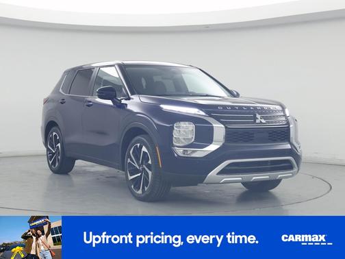 Blue 2024 Mitsubishi Outlander SE